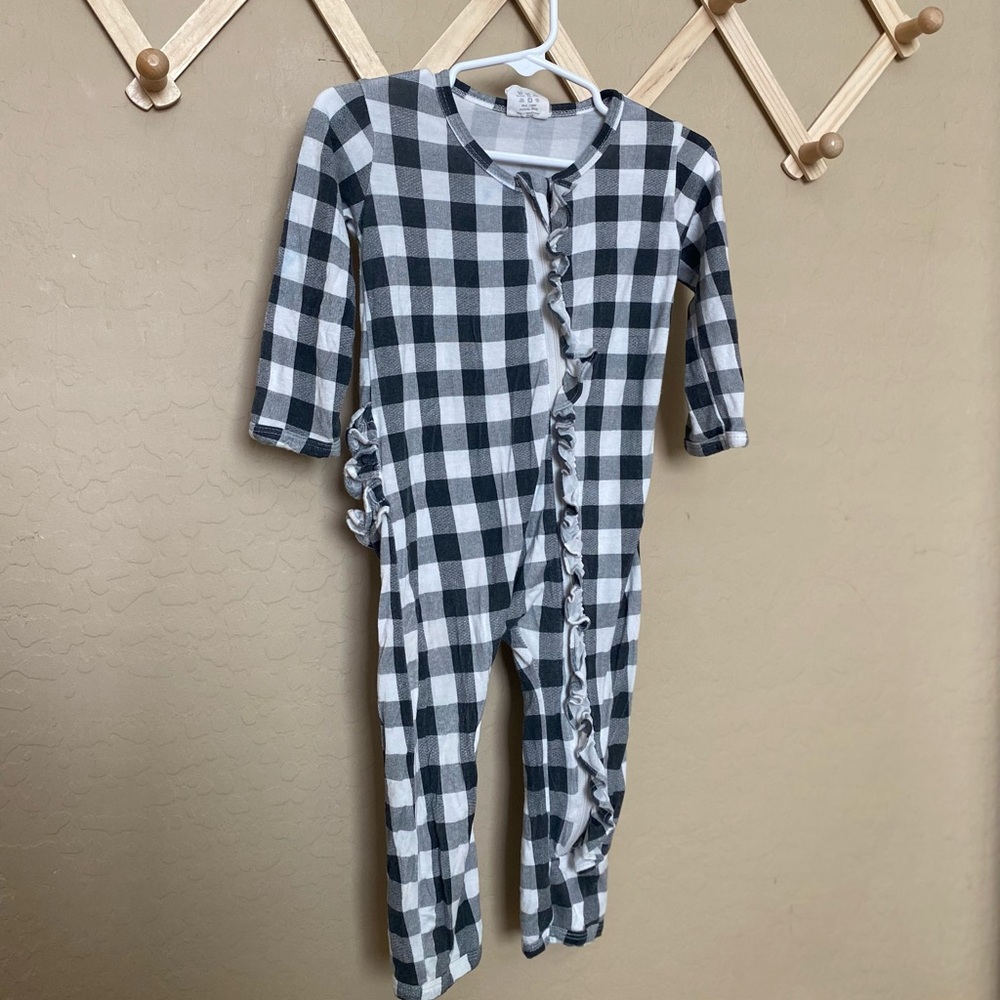 Spearmint Love toddler baby onesie pj pajama sleeper black white plaid ruffle